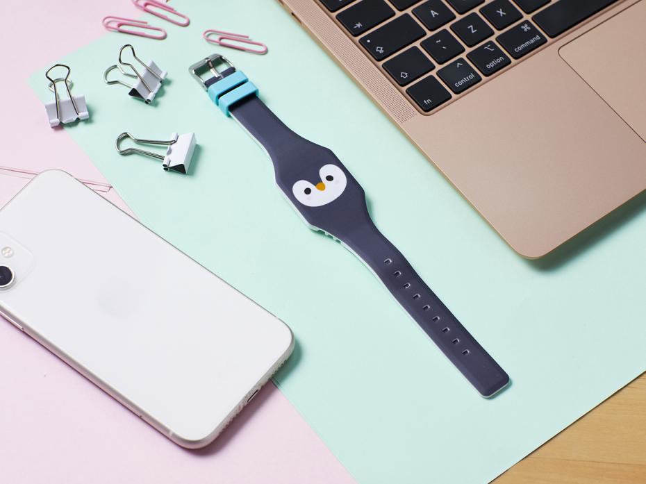 Cutiemals Penguin LED Digital Watch